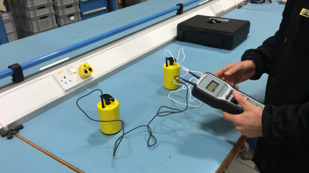 Using Surface Resistance Tester 99026